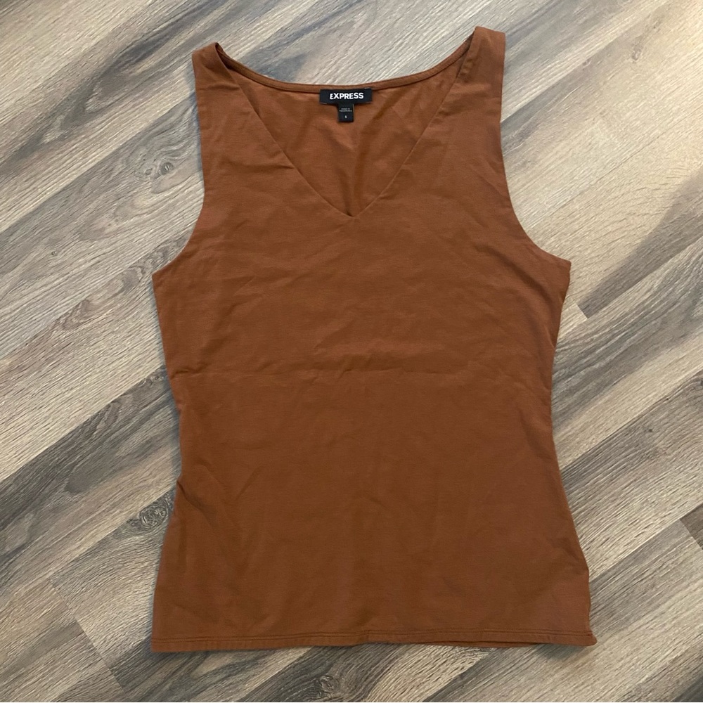 Express v neck tank top